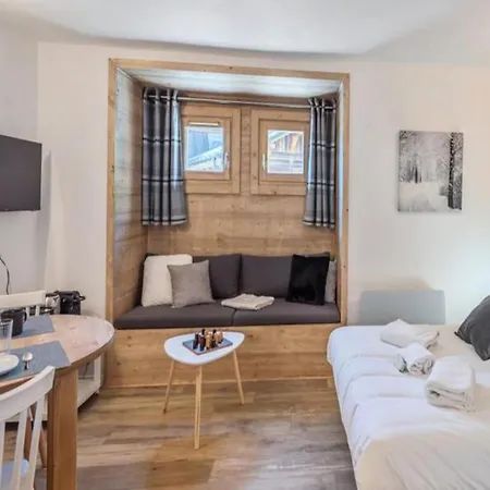 Studio Loup - The Igloo -